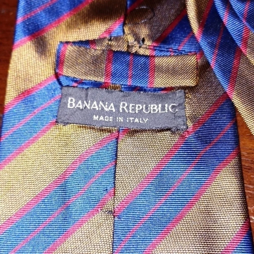 BANANA REPUBLIC Blue, Red and Brown Striped Necktie